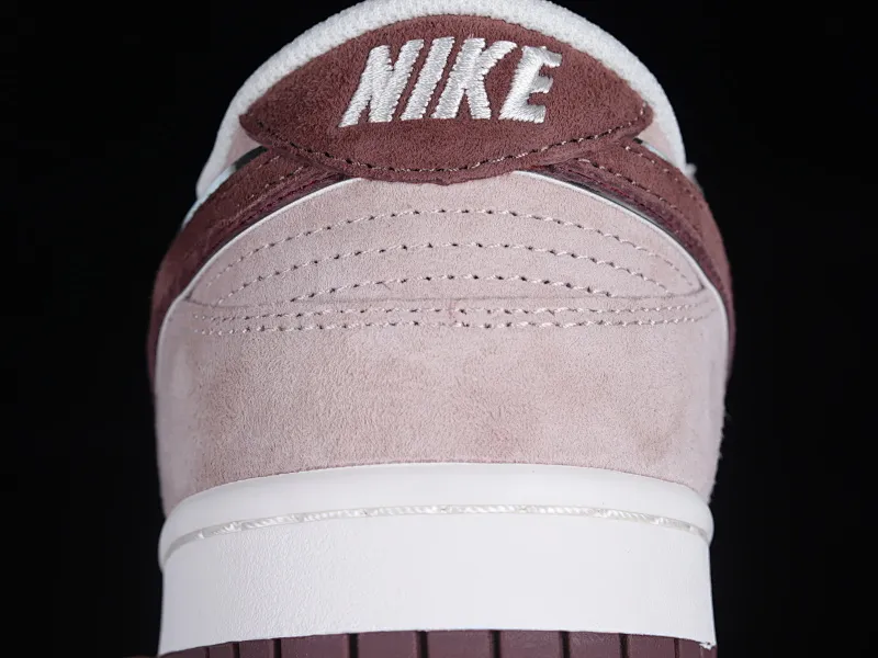 All Categories Nk SB Dunk Series Nk SB Dunk Low Low-top sneakers Otomo Katsuhiro x Nk SB Dunk Low "Steamboy OST" Creative customization collaboration Otomo Katsuhiro co-branded SB low-top sports casual sneakers ST1391-206